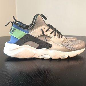 Nike Air Huarache Men’s Size 10
